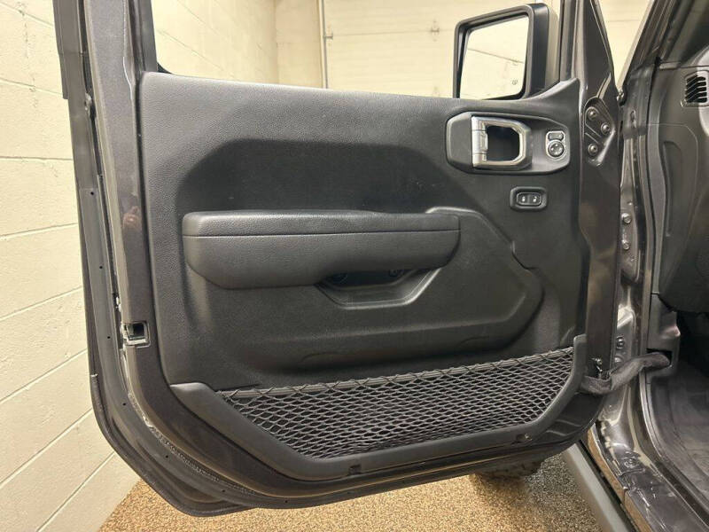 2022 Jeep Wrangler Willys