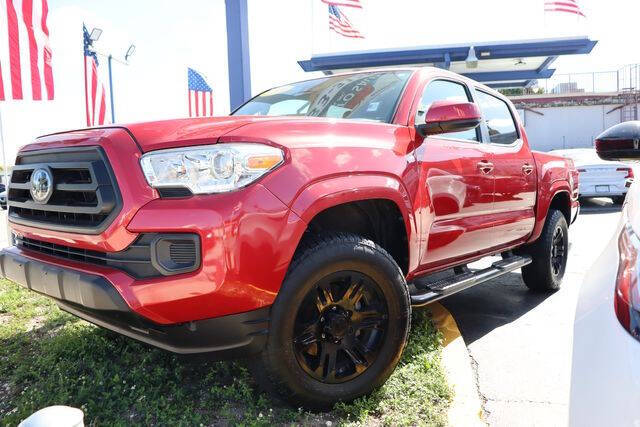 2021 Toyota Tacoma SR's photo
