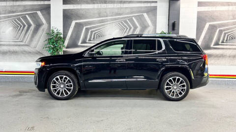 2022 GMC Acadia Denali