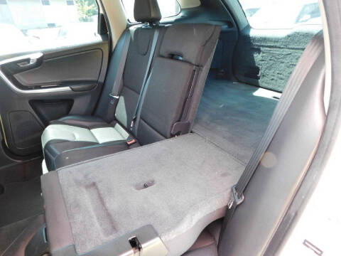 2016 Volvo XC60 T5 Drive-E