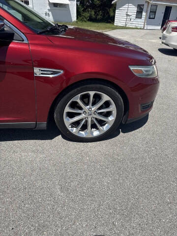 2013 Ford Taurus Limited