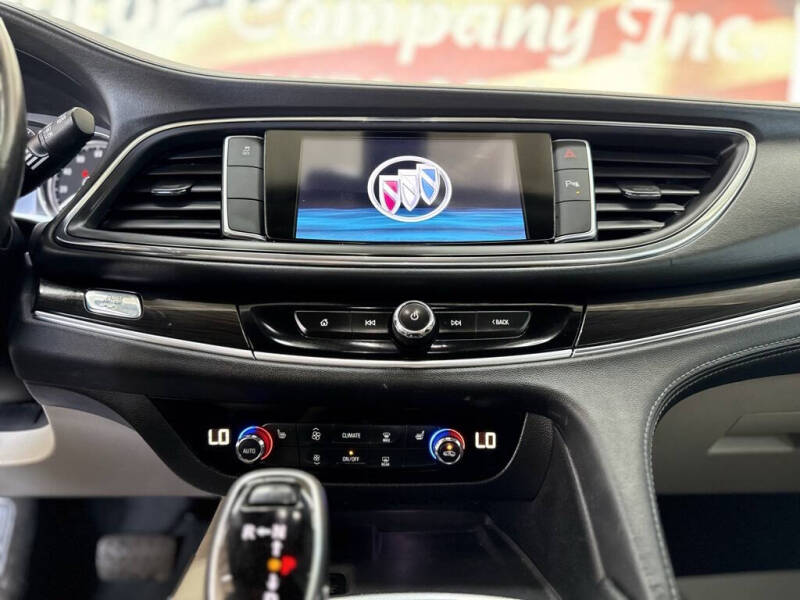 2021 Buick Enclave Essence