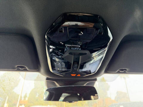 2024 BMW 7 Series 740i