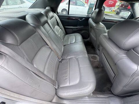 2002 Cadillac DeVille DTS