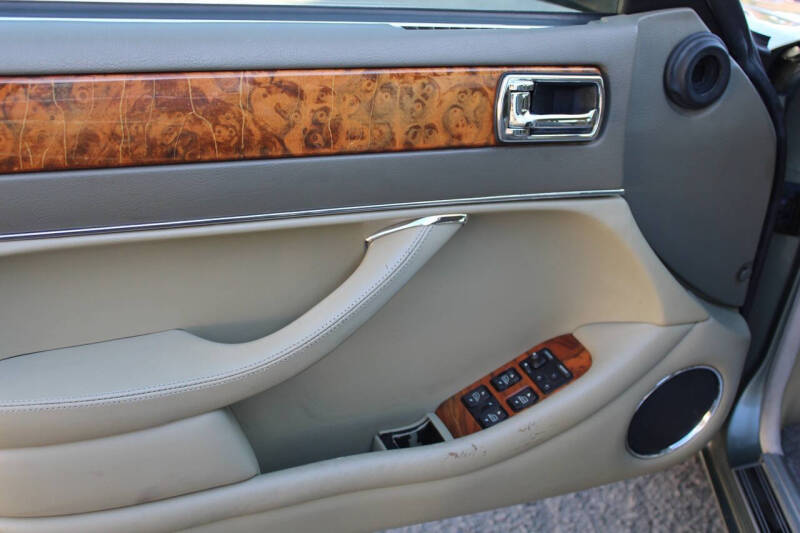 1996 Jaguar XJ-Series XJ6