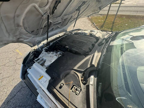 2014 Jaguar F-TYPE V8 S