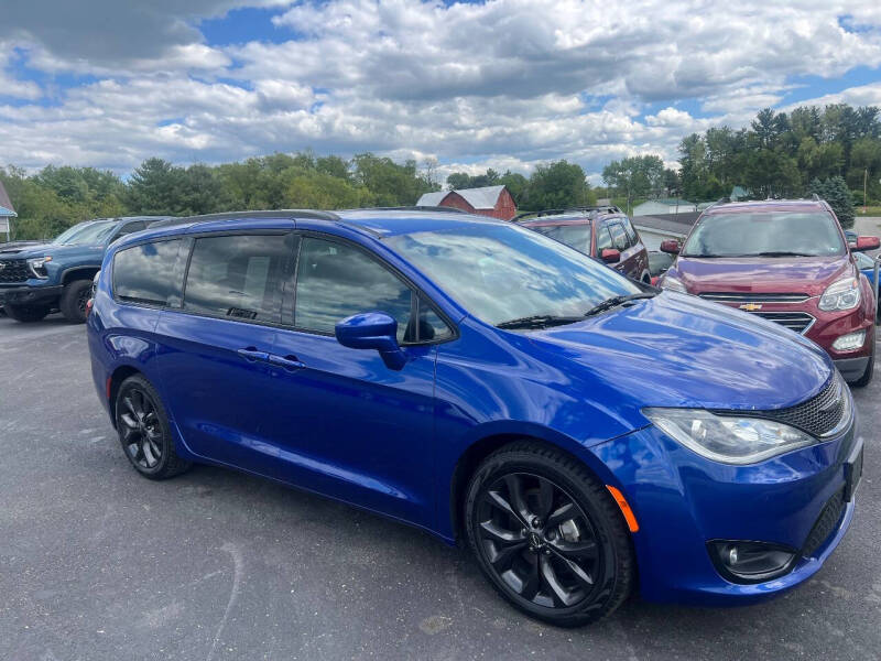 2018 Chrysler Pacifica Touring Plus