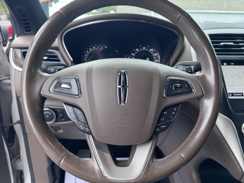 2017 Lincoln MKC Reserve