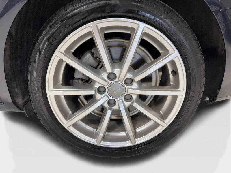 2014 Audi A4 2.0T quattro Premium Plus