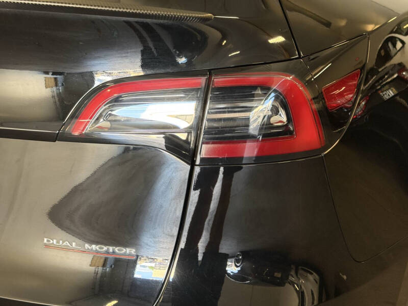 2024 Tesla Model Y Performance