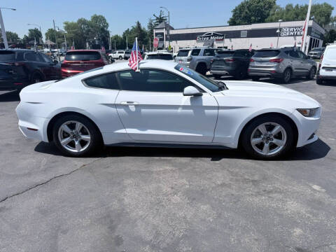 2016 Ford Mustang V6