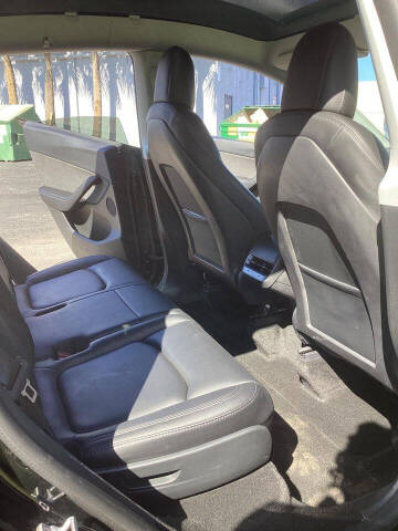 2022 Tesla Model Y Long Range