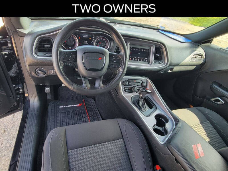 2019 Dodge Challenger SXT
