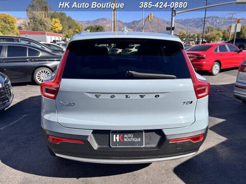 2019 Volvo XC40 T5 Momentum