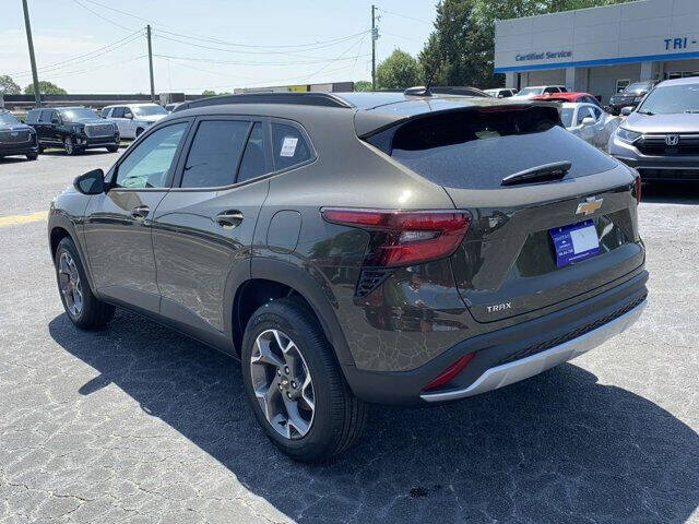 2024 Chevrolet Trax LT