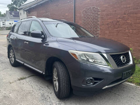 2013 Nissan Pathfinder SV