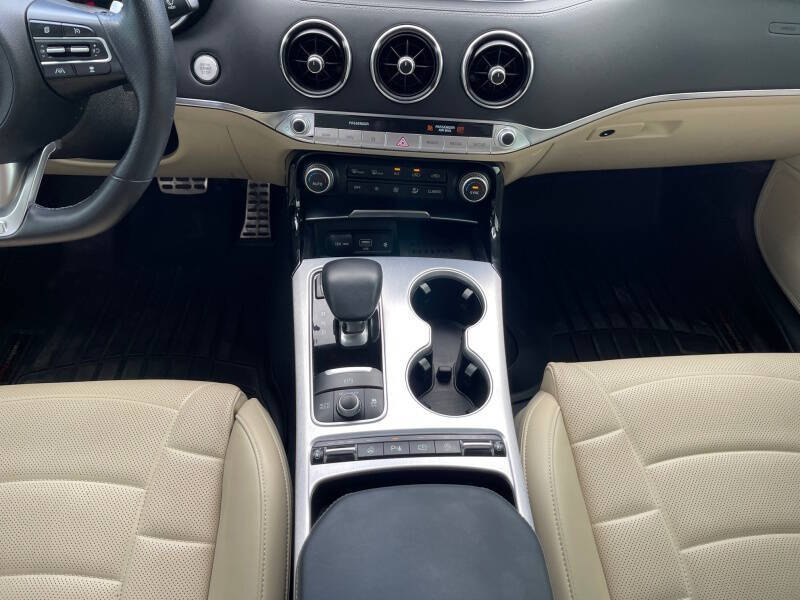 2022 Kia Stinger