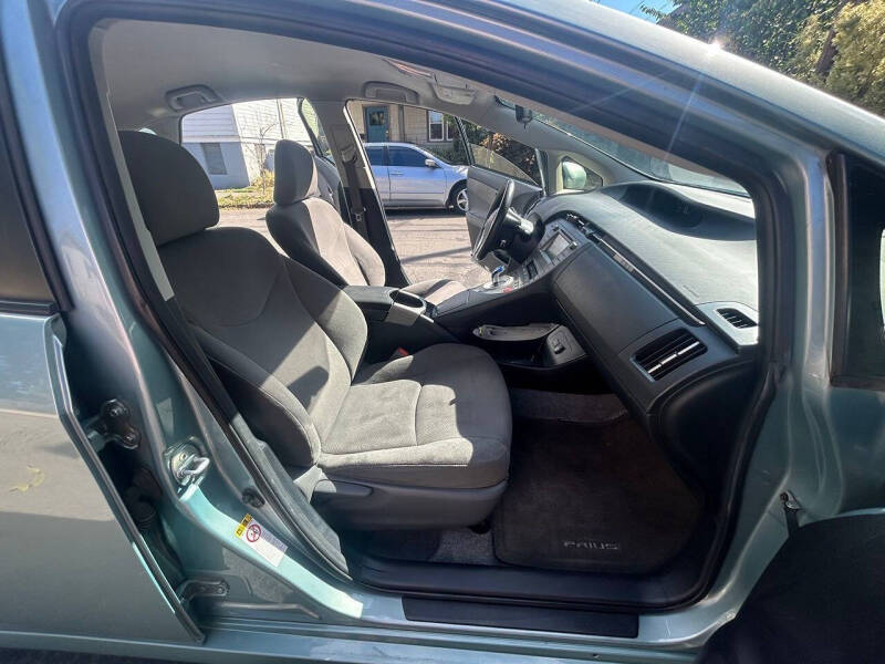 2015 Toyota Prius Two