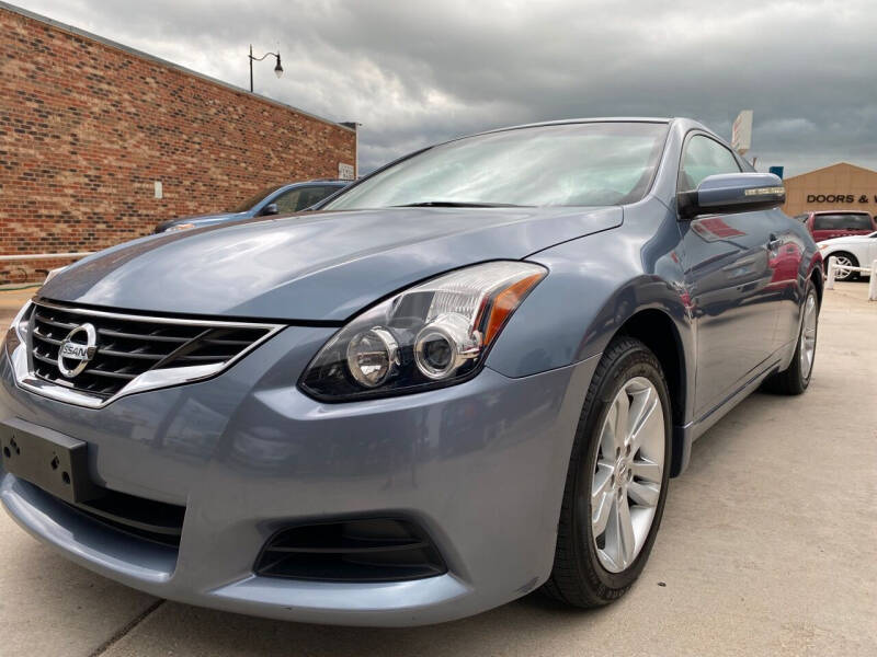 2012 Nissan Altima for sale at Tiger Auto Sales in Guymon OK