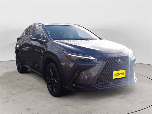 2026 Lexus NX 450h+ Luxury