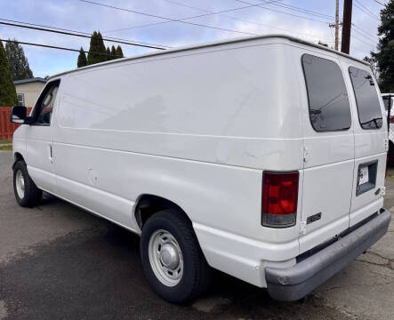 2004 Ford E-Series E-150