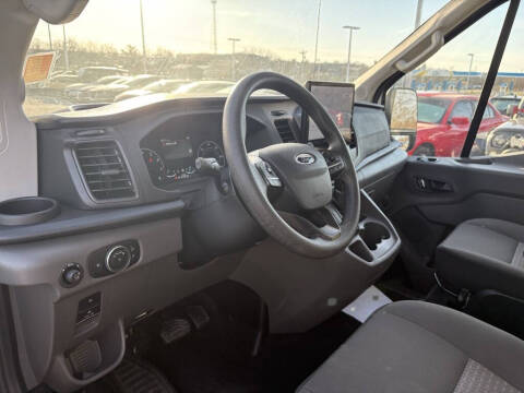 2022 Ford Transit 350 XLT