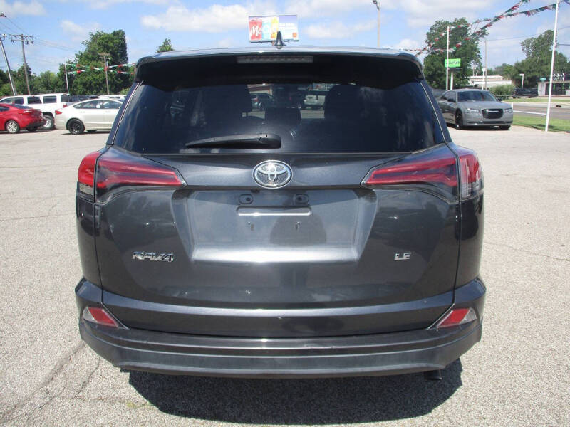 2018 Toyota RAV4 LE