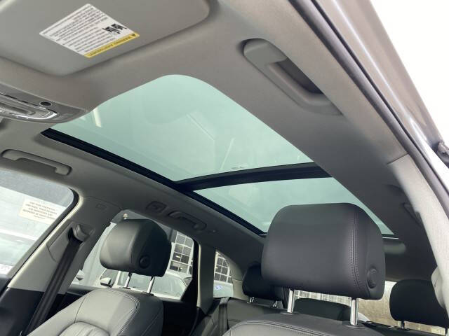 2019 Audi Q5 quattro Premium Plus 45 TFSI