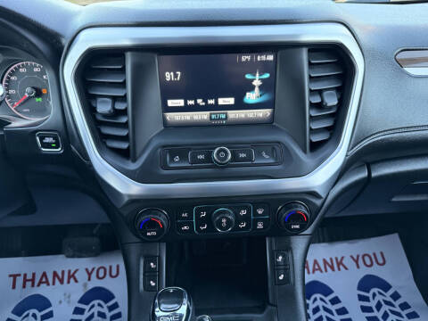 2017 GMC Acadia SLE-2