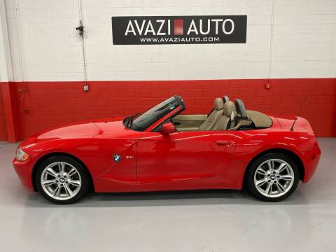 2003 BMW Z4 for sale at AVAZI AUTO GROUP LLC in Gaithersburg MD