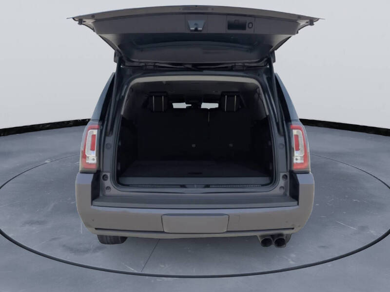 2017 GMC Yukon XL SLT