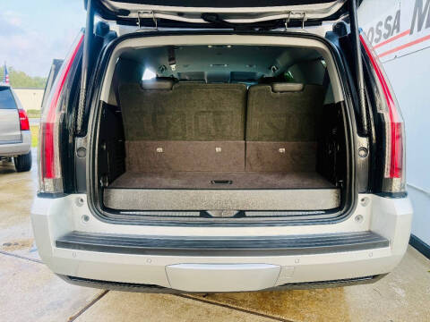 2017 Cadillac Escalade Standard