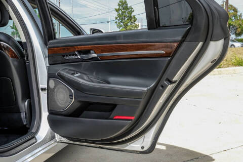 2019 Genesis G90