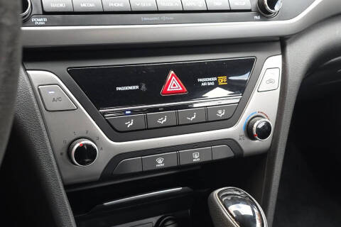 2018 Hyundai Elantra