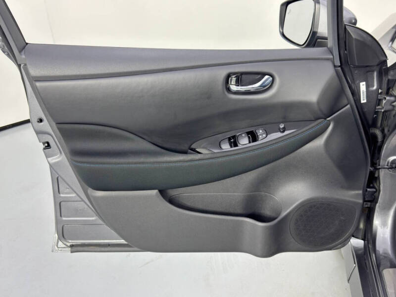 2025 Nissan LEAF SV PLUS