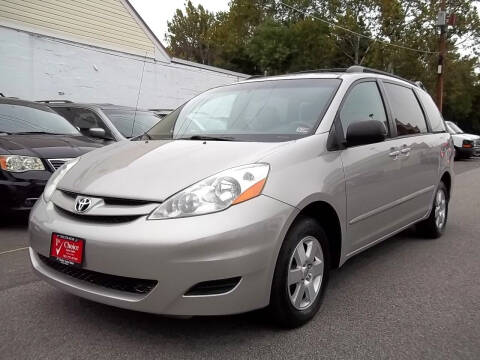 2006 Toyota Sienna for sale at 1st Choice Auto Sales in Fairfax VA
