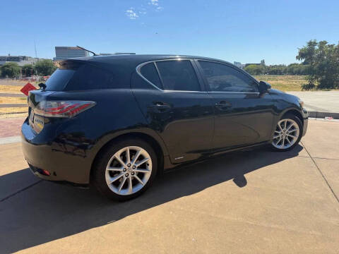 2013 Lexus CT 200h