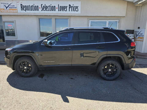 2015 Jeep Cherokee for sale at HomeTown Motors in Gillette WY