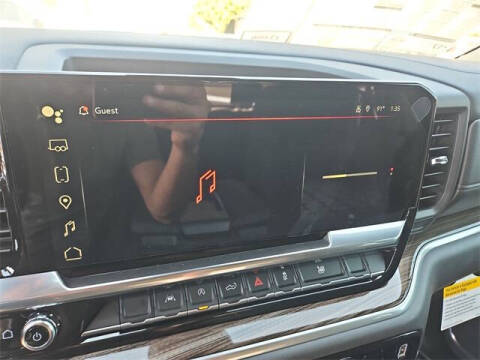 2026 GMC Sierra 1500 Elevation Standard