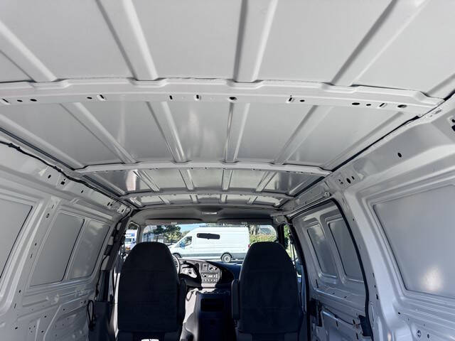 2002 Ford E-Series E-250