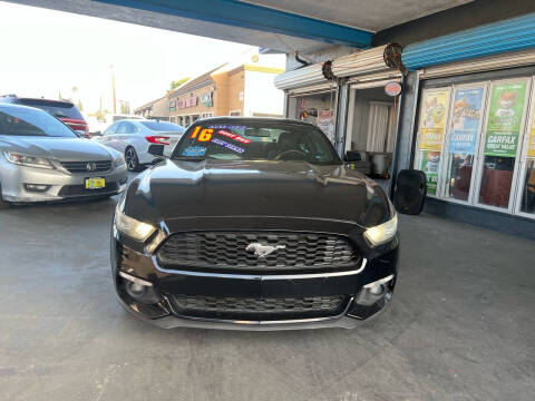 2016 Ford Mustang EcoBoost Premium