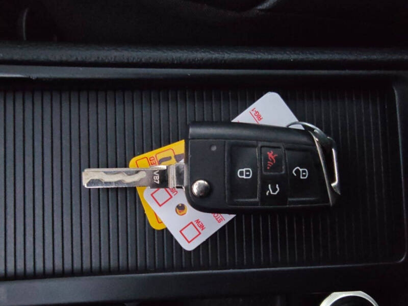 2019 Volkswagen e-Golf SEL Premium