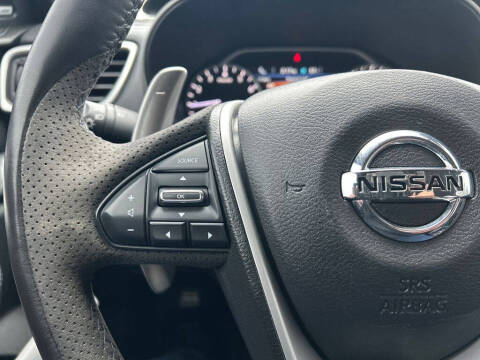 2017 Nissan Maxima 3.5 SR