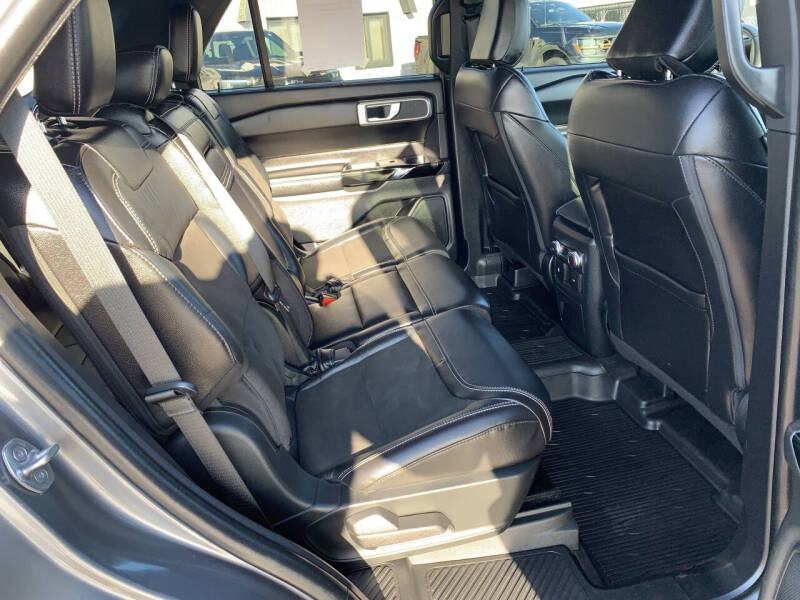 2022 Ford Explorer ST