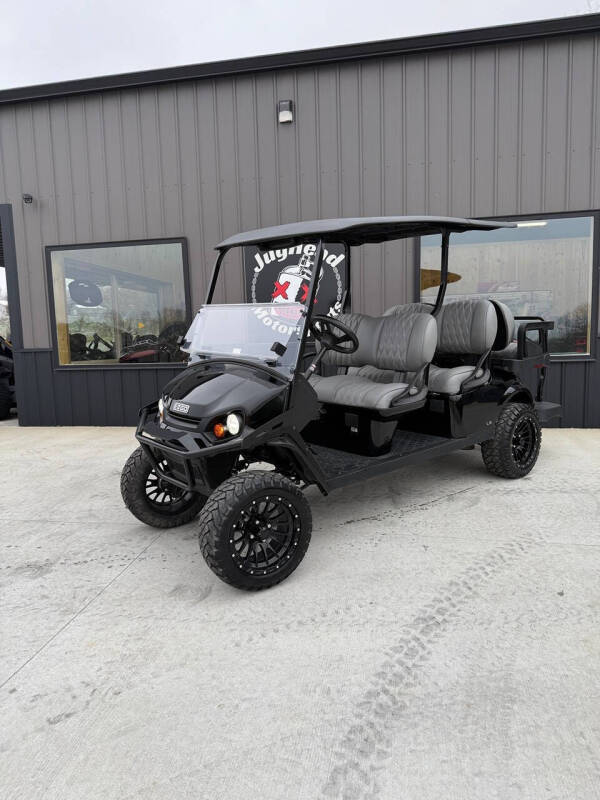 2024 E-Z-GO Express L6