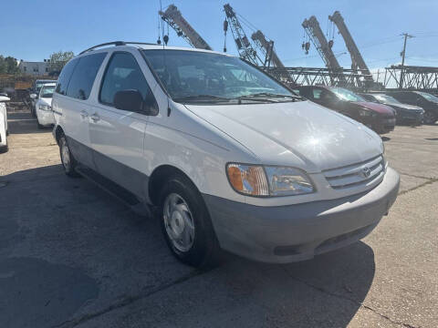 2002 Toyota Sienna LE