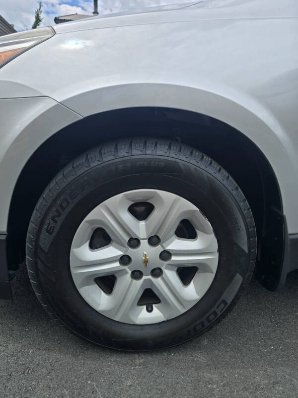 2013 Chevrolet Traverse LS