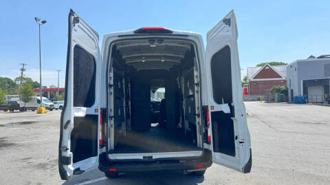 2023 Ford Transit 250