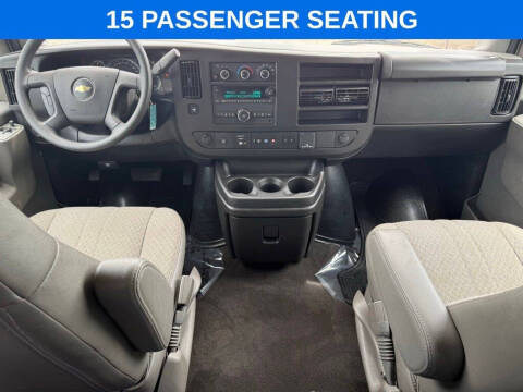 2023 Chevrolet Express LT 3500