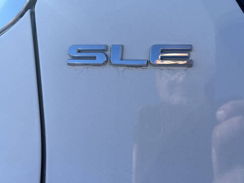 2017 GMC Acadia SLE-2